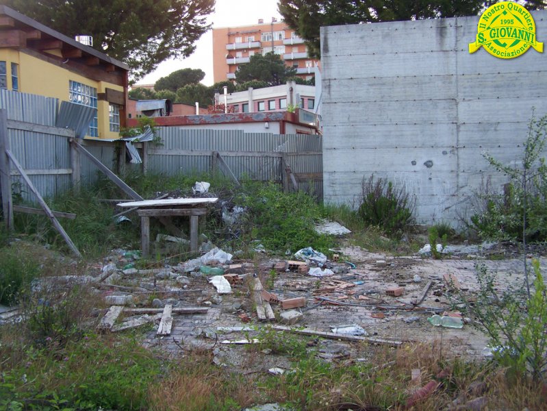 degrado_edicola4